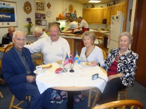 Margit, son Bjarne, Knut & Haldis 2010 at kaffestua